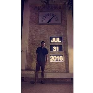 Meet your Posher, Javier